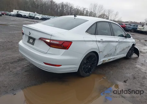 2019 Volkswagen Jetta 1.4T S z USA, uszkodzony, nr VIN 3VWN57BU4KM007398